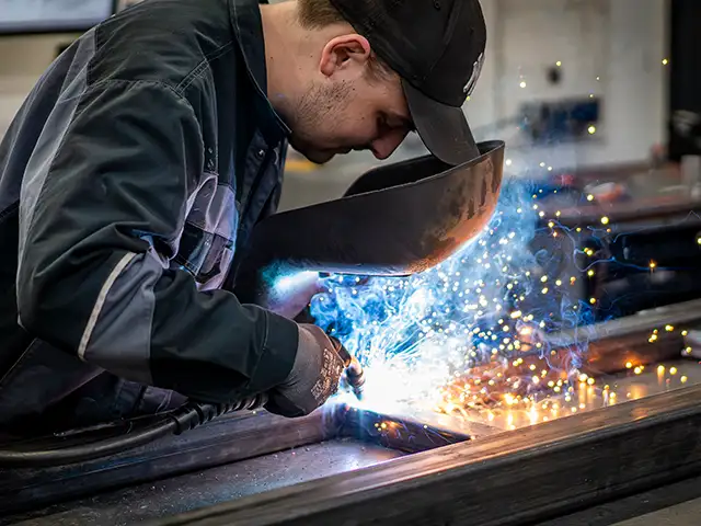 Apprenticeship as Industrial mechanic